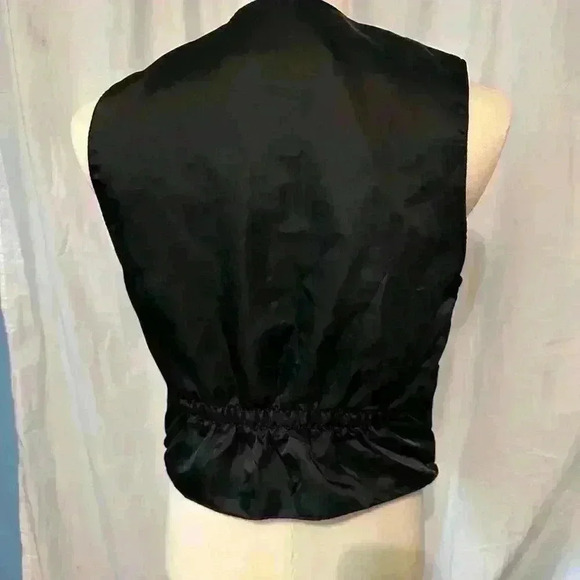 Men’s Suede Vest. Black. Satin Back. Snap Closure. Size Medium - Picture 3 of 6